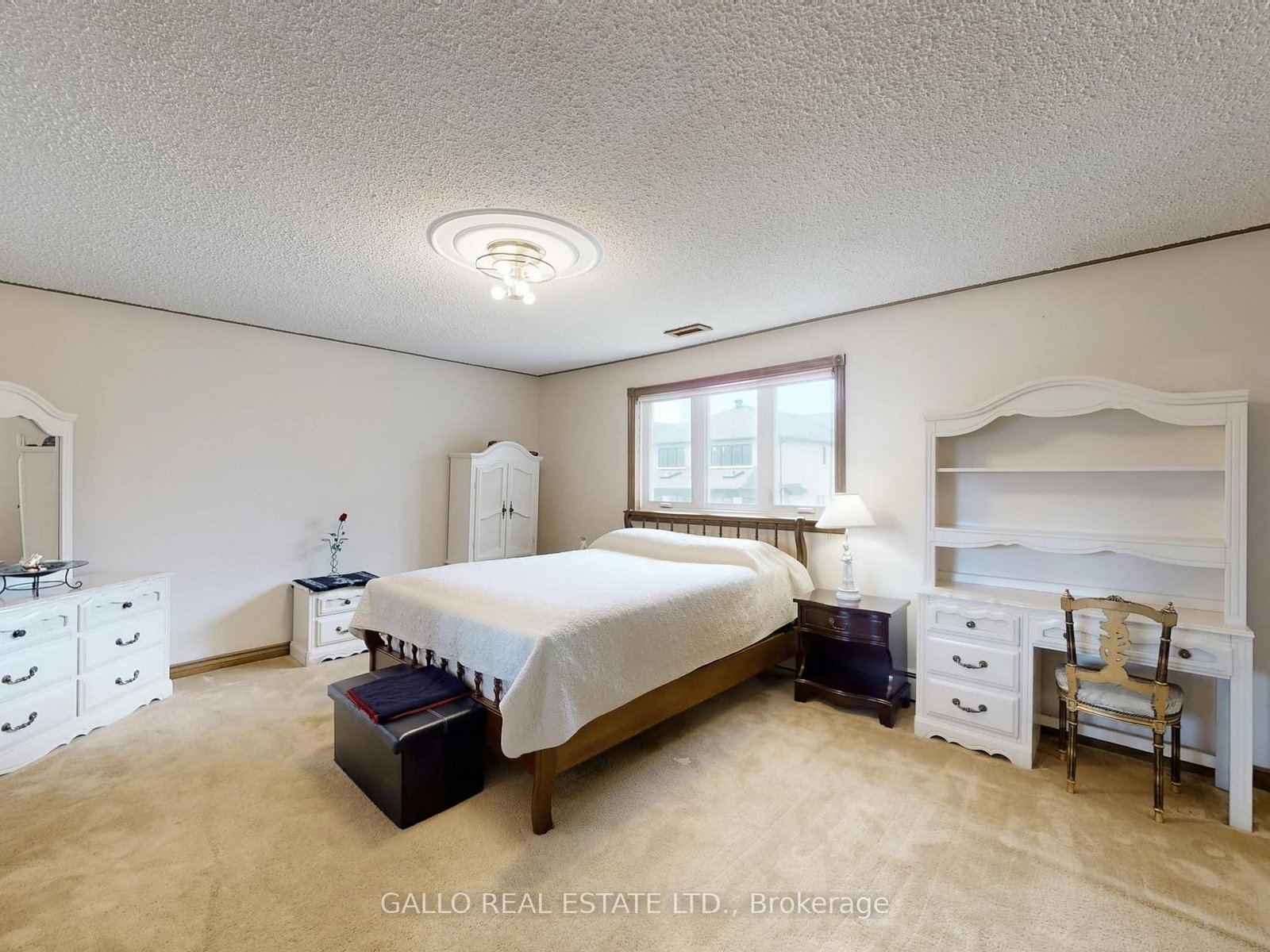 Detached House for sale at 106 Duncan Road, Richmond Hill, Ontario, L4C 6J7 - Langstaff - MLS: N13001264