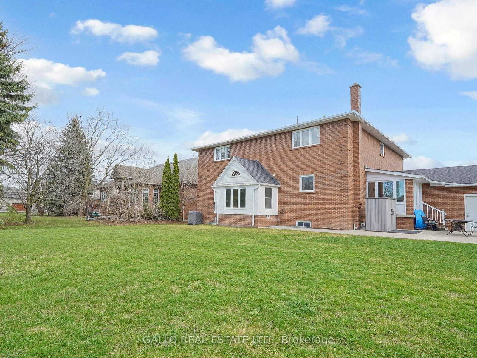 Detached House for sale at 106 Duncan Road, Richmond Hill, Ontario, L4C 6J7 - Langstaff - MLS: N13001264