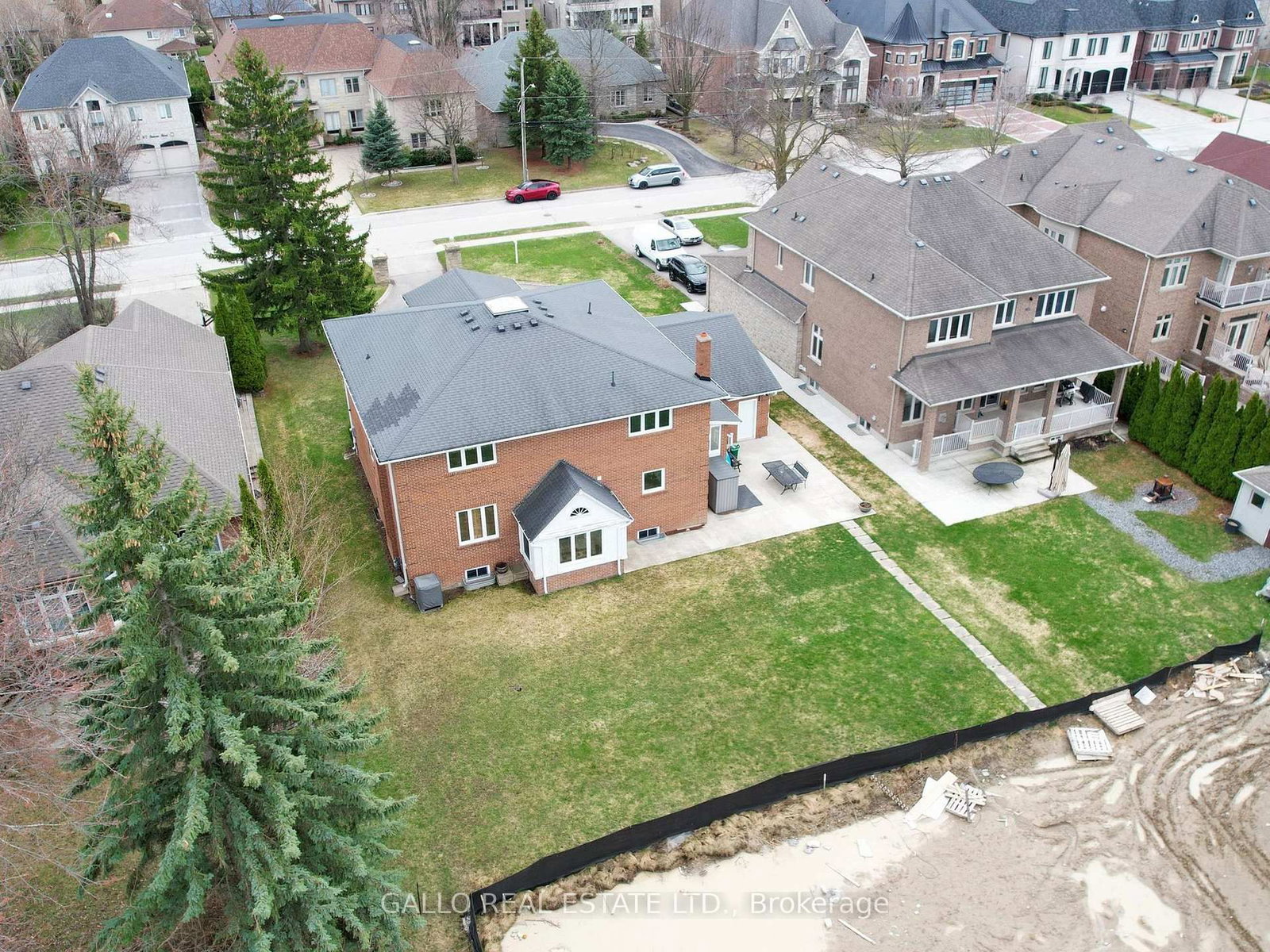 Detached House for sale at 106 Duncan Road, Richmond Hill, Ontario, L4C 6J7 - Langstaff - MLS: N13001264