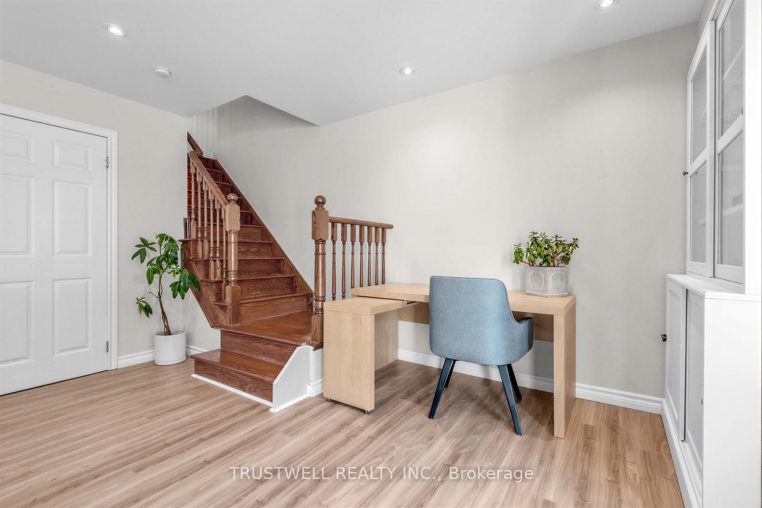 Townhouse for sale at 32 Orchid Road, Markham, Ontario, L3T 7T6 - Commerce Valley - MLS: N13001320