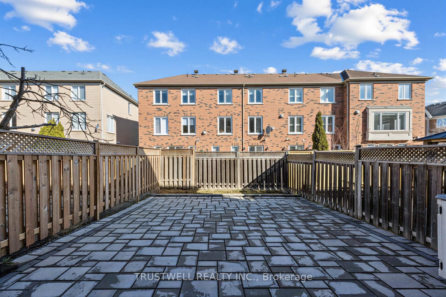 Townhouse for sale at 32 Orchid Road, Markham, Ontario, L3T 7T6 - Commerce Valley - MLS: N13001320