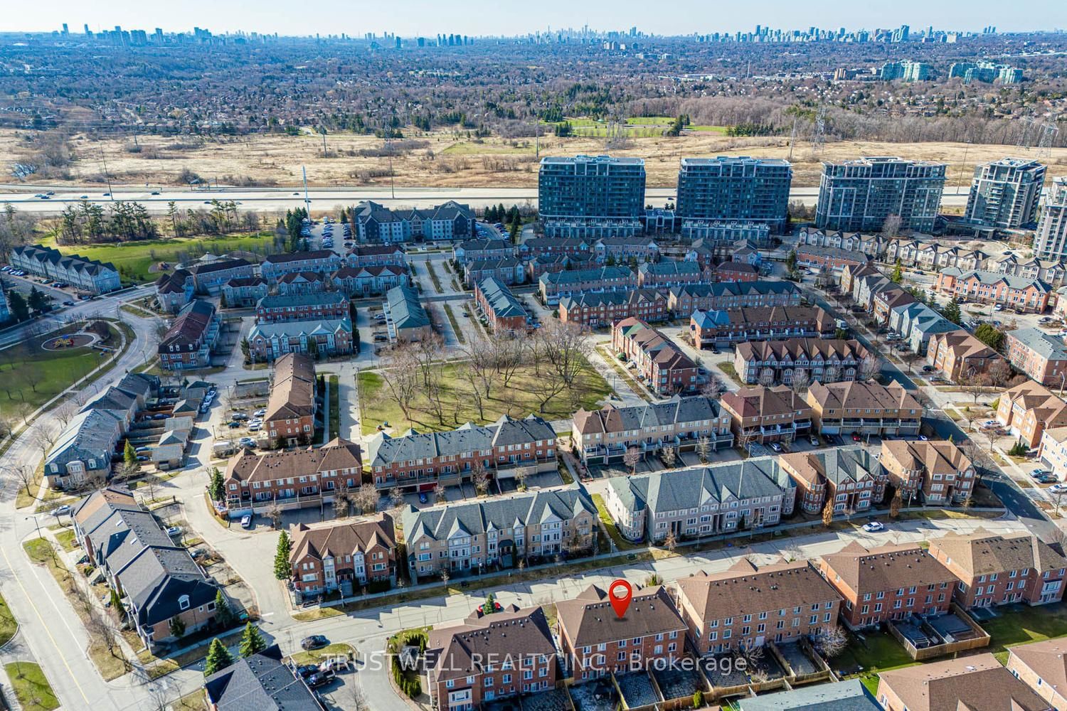 Townhouse for sale at 32 Orchid Road, Markham, Ontario, L3T 7T6 - Commerce Valley - MLS: N13001320