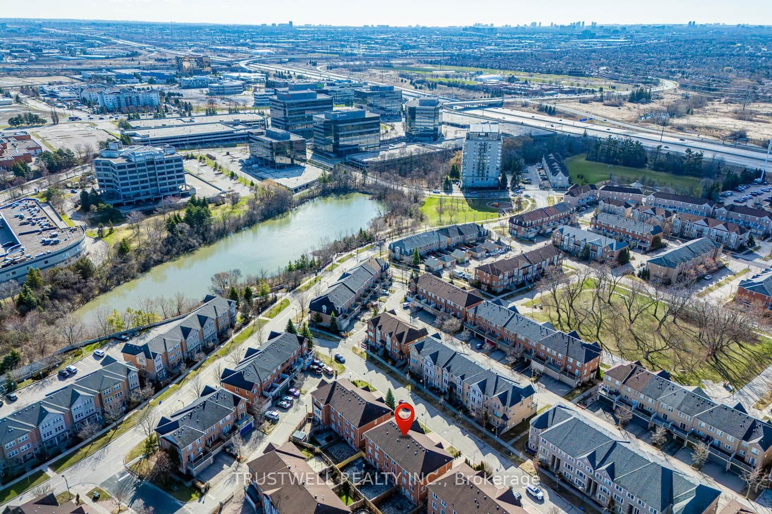 Townhouse for sale at 32 Orchid Road, Markham, Ontario, L3T 7T6 - Commerce Valley - MLS: N13001320