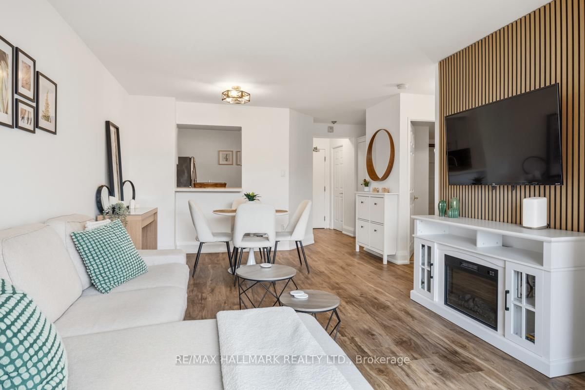 326 Major Mackenzie Drive E, Unit 511 - Photo 12