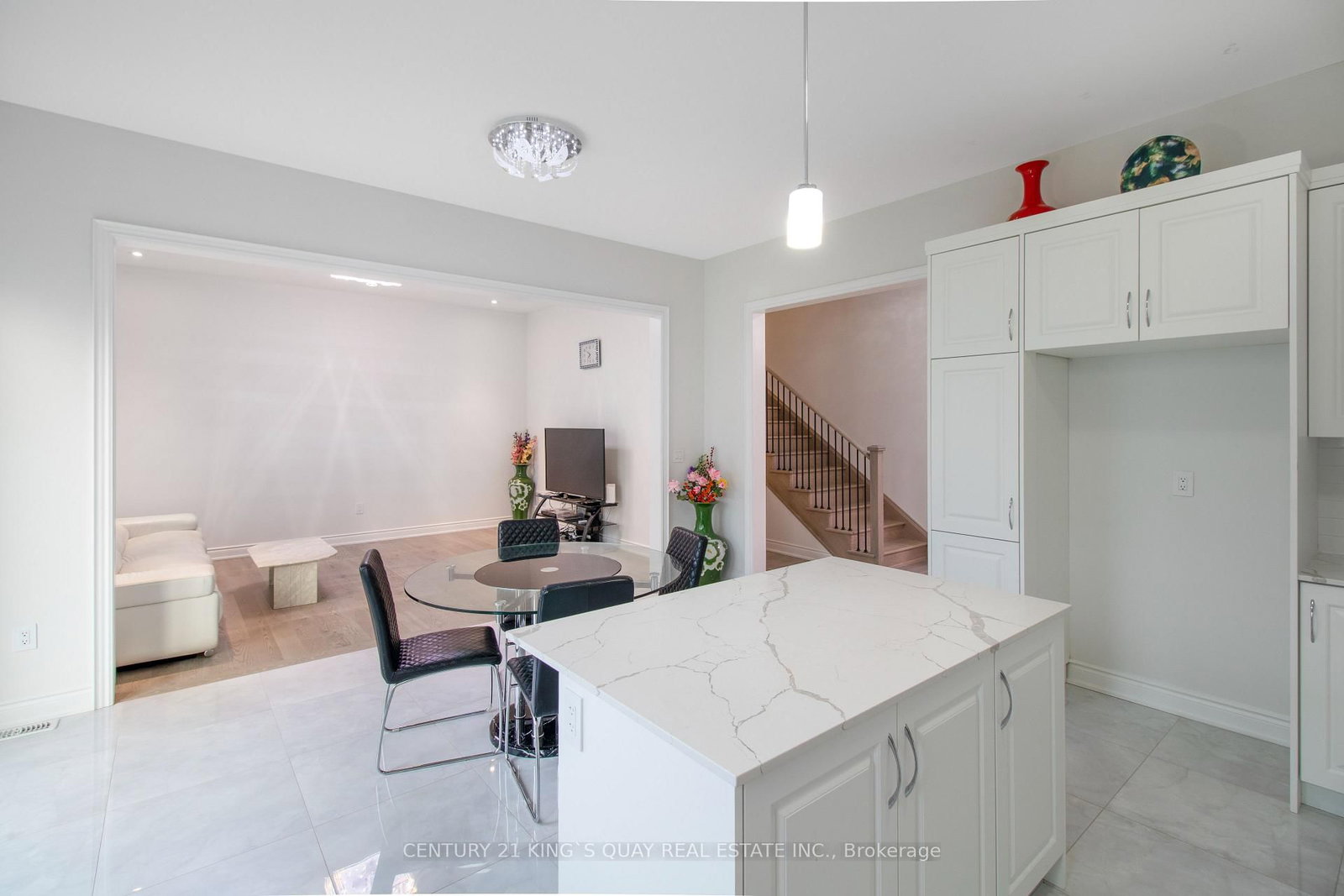 Detached House for sale at 38 Tipp Drive, Richmond Hill, Ontario, L4E 1J3 - Rural Richmond Hill - MLS: N13001374