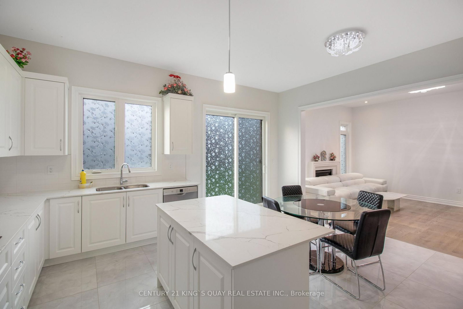 Detached House for sale at 38 Tipp Drive, Richmond Hill, Ontario, L4E 1J3 - Rural Richmond Hill - MLS: N13001374