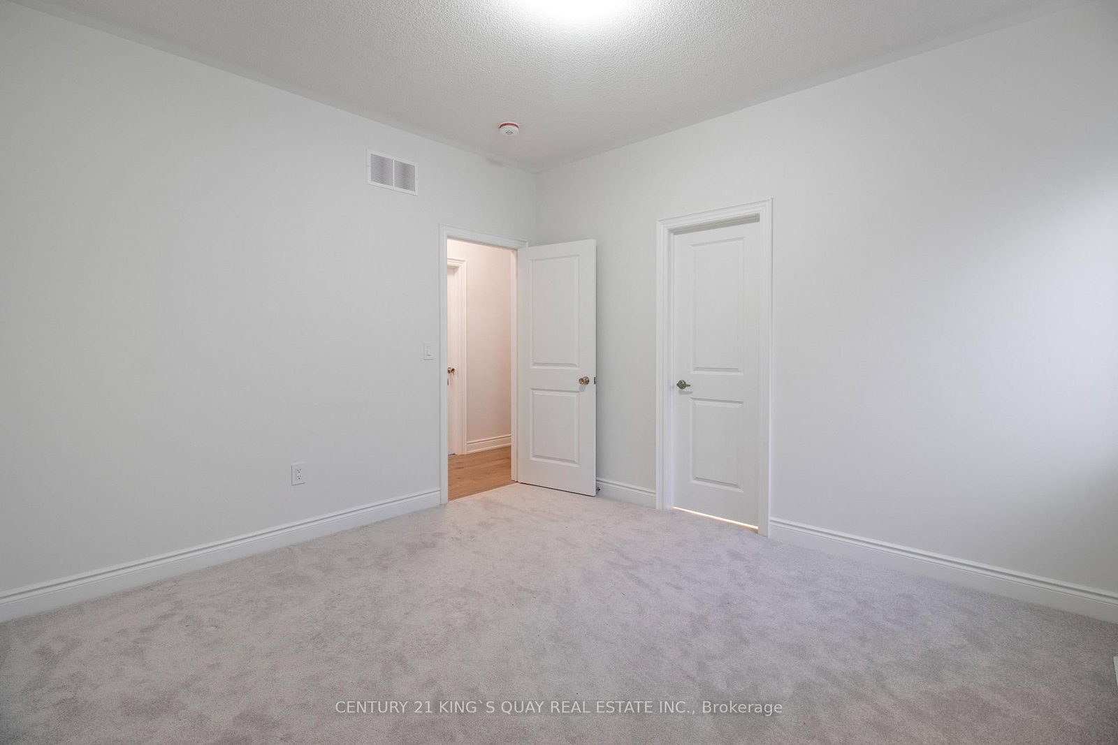 Detached House for sale at 38 Tipp Drive, Richmond Hill, Ontario, L4E 1J3 - Rural Richmond Hill - MLS: N13001374