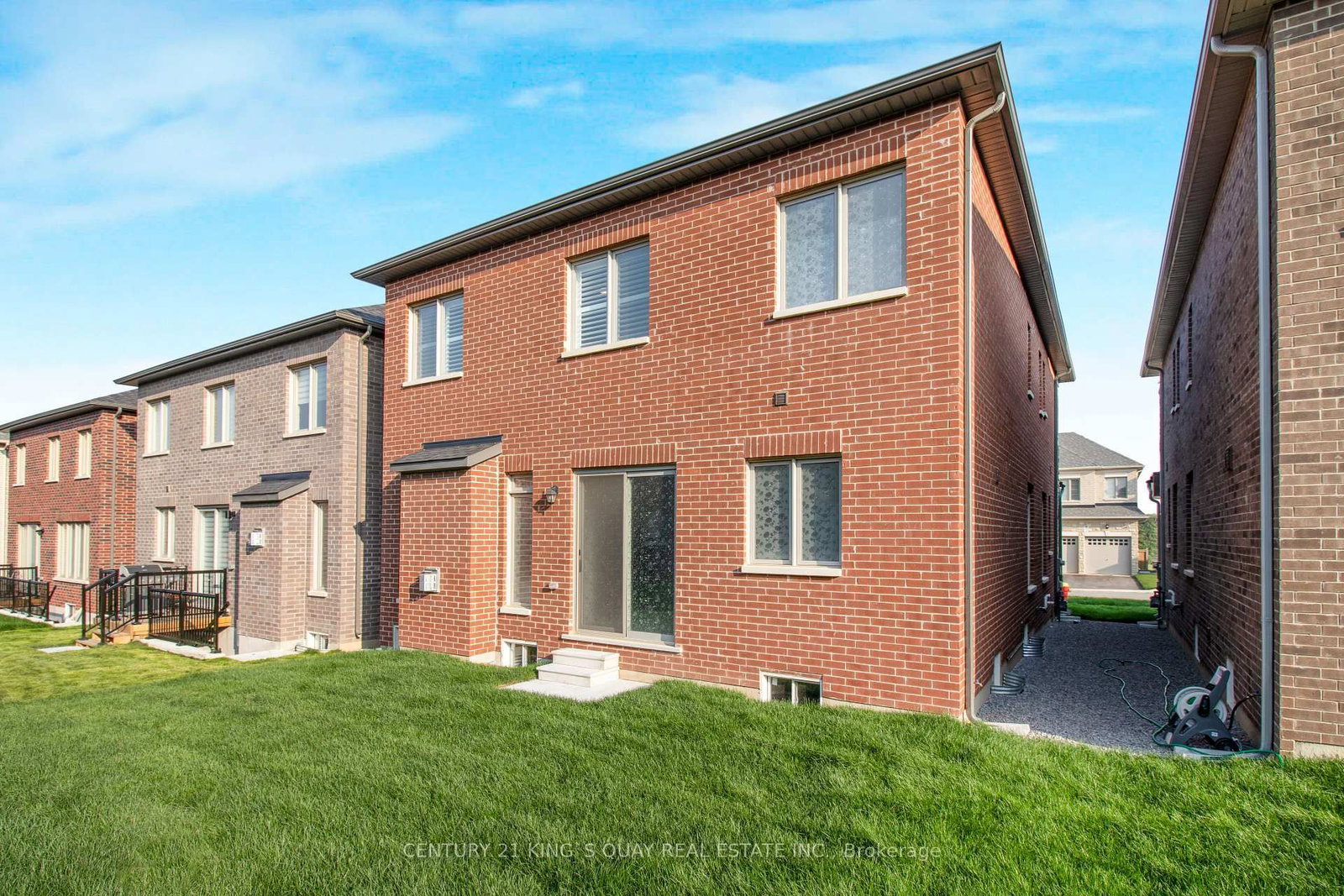 Detached House for sale at 38 Tipp Drive, Richmond Hill, Ontario, L4E 1J3 - Rural Richmond Hill - MLS: N13001374