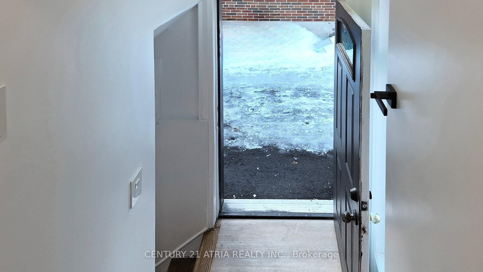 Detached House for sale at 392 Bent Crescent, Richmond Hill, Ontario, L4C 1C3 - Crosby - MLS: N13001530