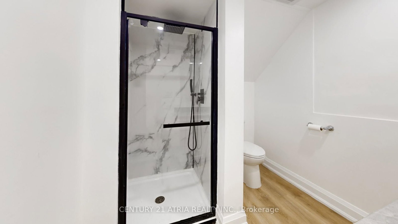 Detached House for sale at 392 Bent Crescent, Richmond Hill, Ontario, L4C 1C3 - Crosby - MLS: N13001530