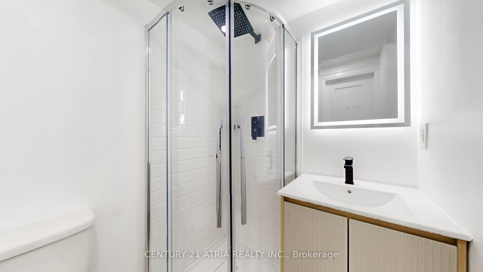 Detached House for sale at 392 Bent Crescent, Richmond Hill, Ontario, L4C 1C3 - Crosby - MLS: N13001530