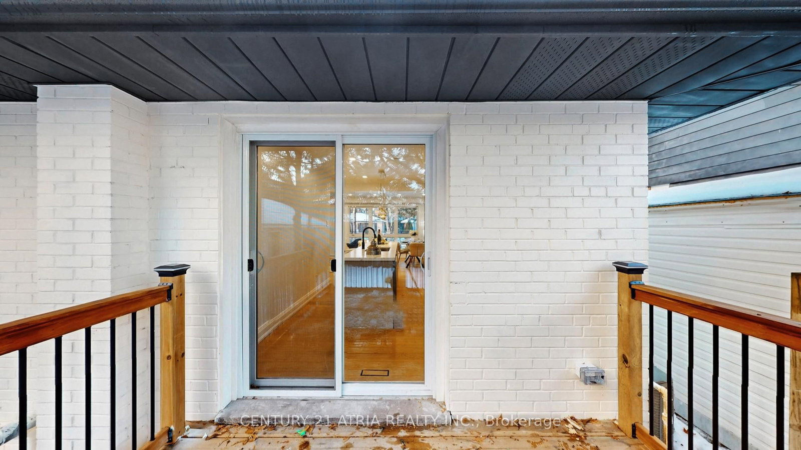 Detached House for sale at 392 Bent Crescent, Richmond Hill, Ontario, L4C 1C3 - Crosby - MLS: N13001530