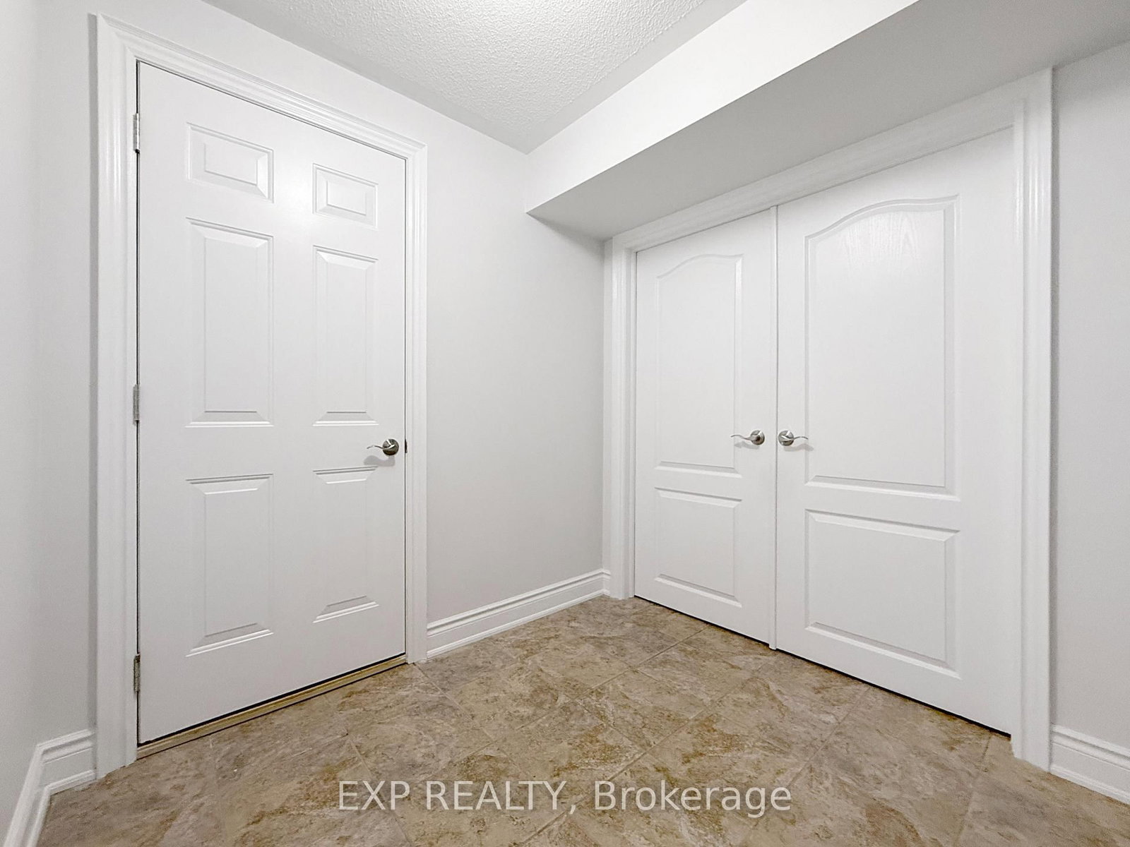 1082 Bob Scott Court - Photo 34