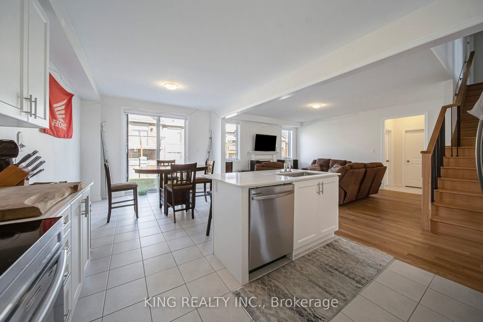 69 Lawrence D. Pridham Avenue - Photo 19