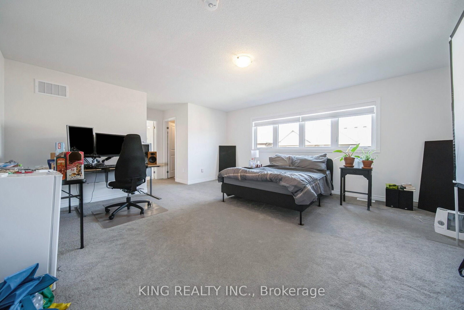 69 Lawrence D. Pridham Avenue - Photo 32