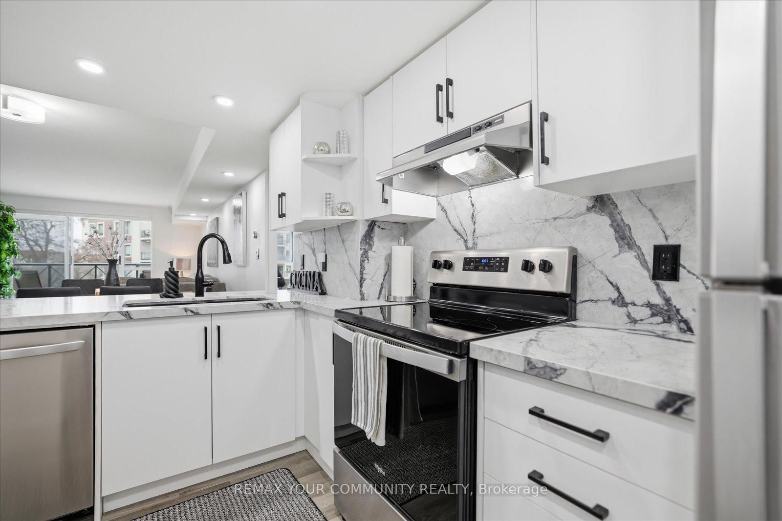 121 Woodbridge Avenue, Unit 313 - Photo 17