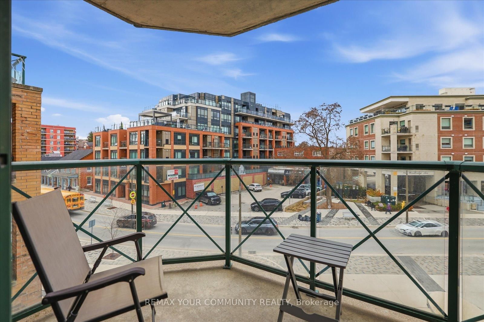 121 Woodbridge Avenue, Unit 313