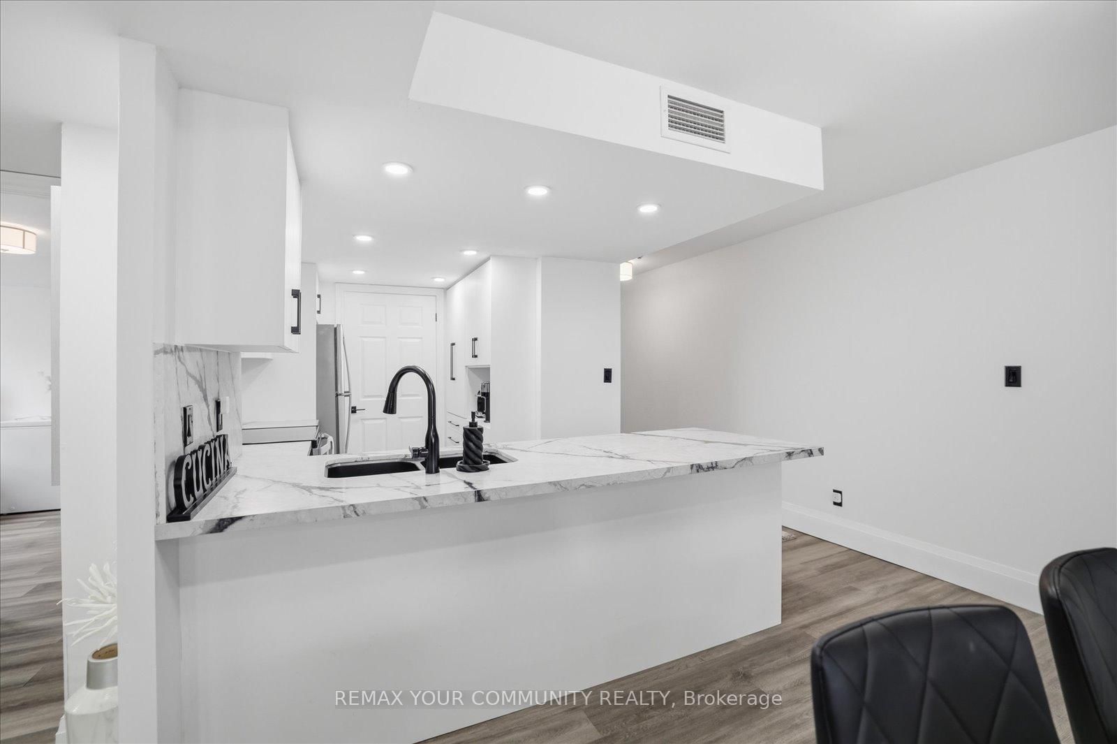 121 Woodbridge Avenue, Unit 313 - Photo 6