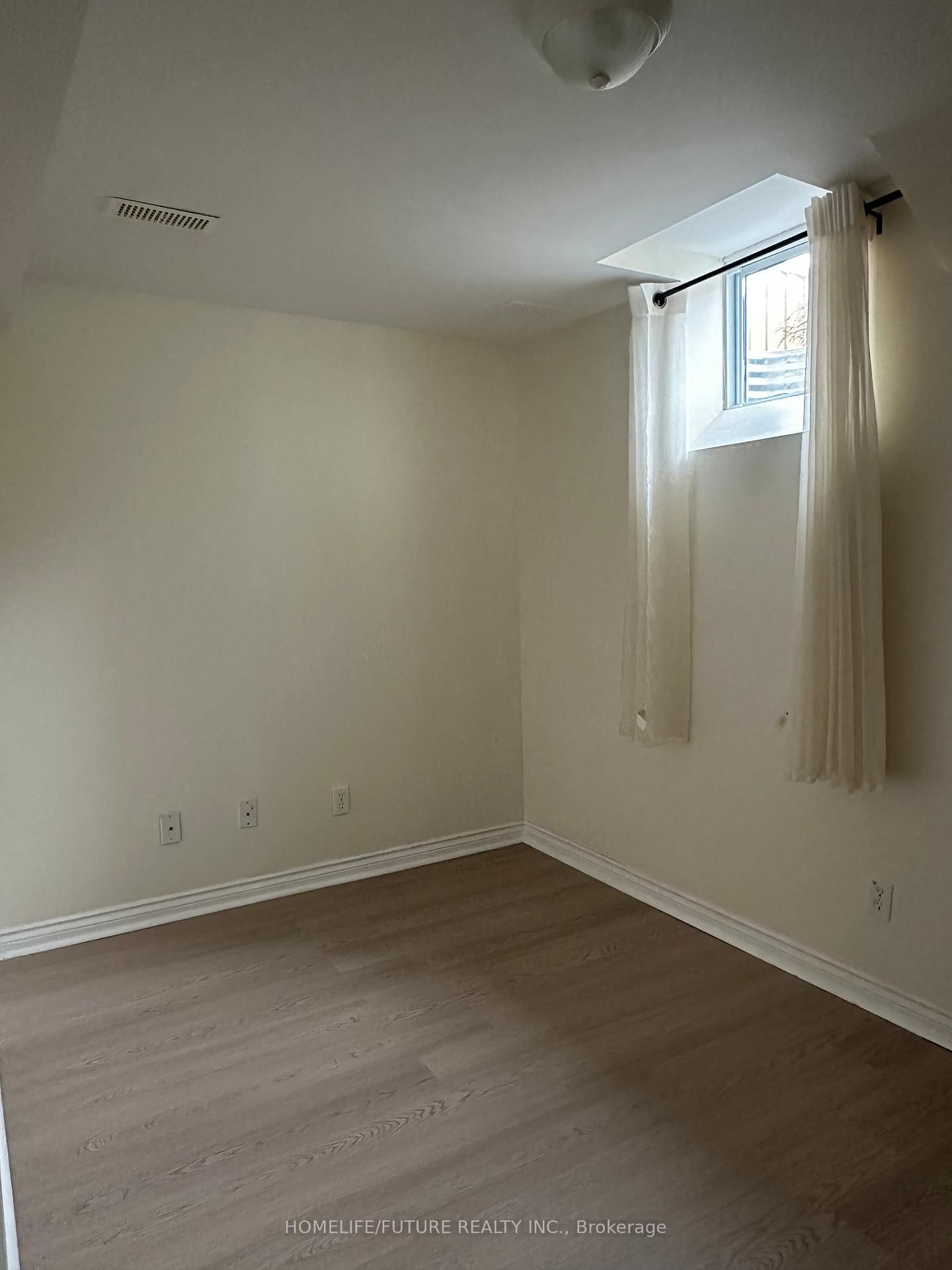 54 Kentview Crescent, Unit BSMT - Photo 8