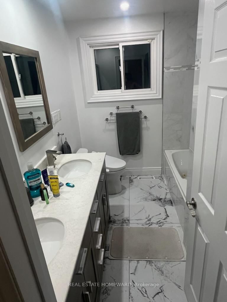 932 Elgin Street, Unit Bedroom - Photo 5