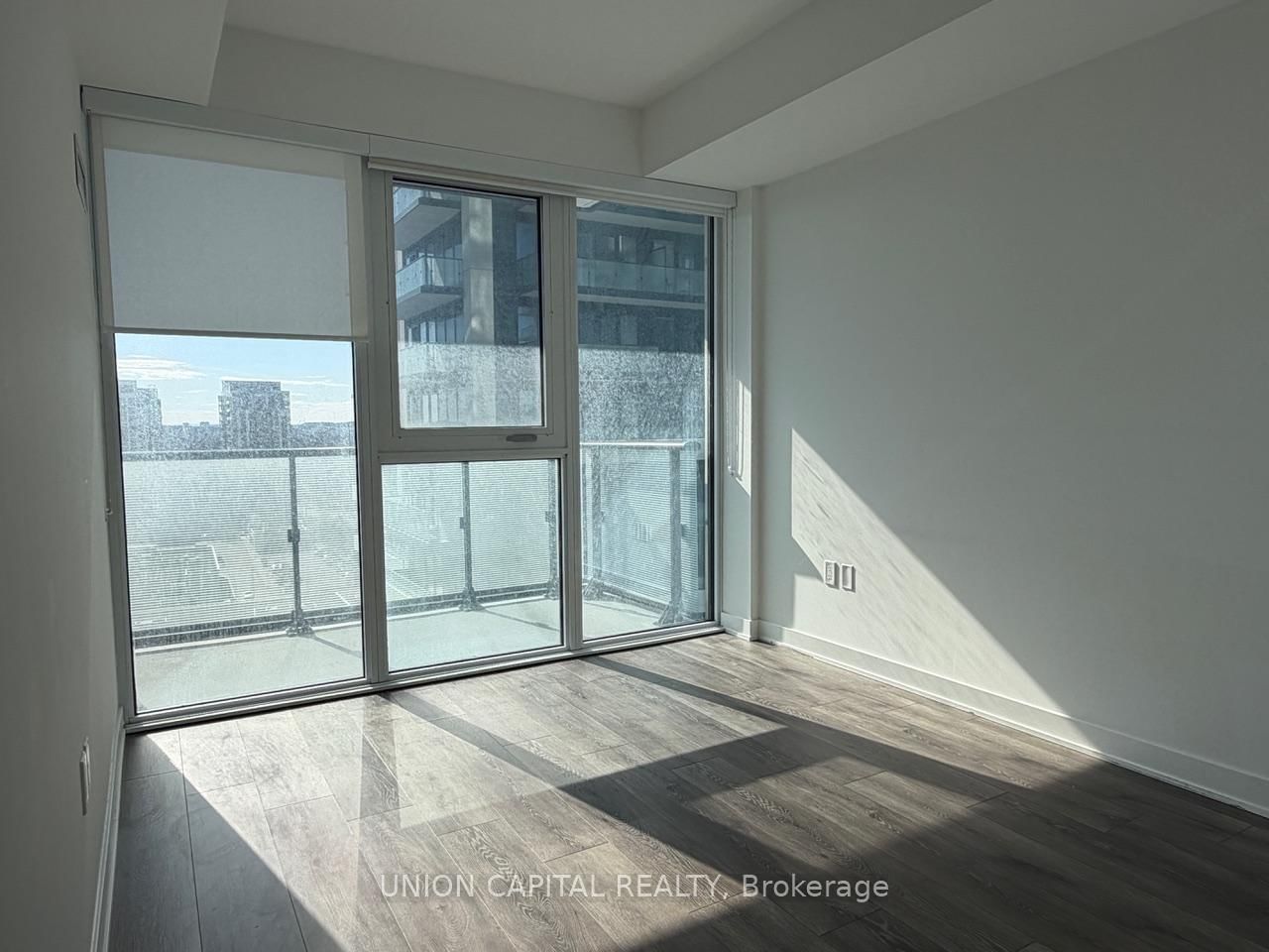 105 Oneida Crescent, Unit 1201