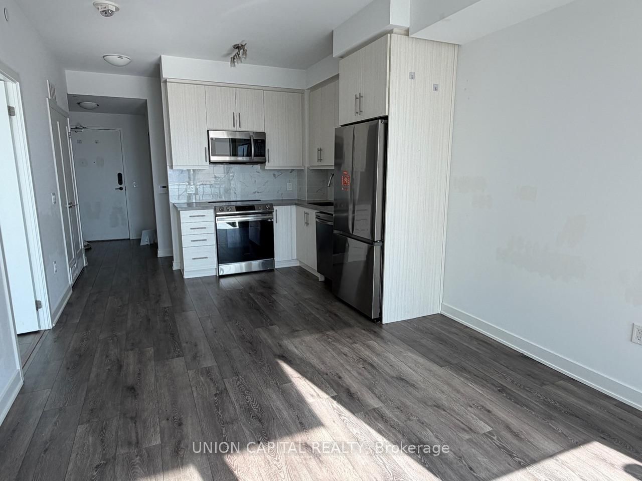 105 Oneida Crescent, Unit 1201 - Photo 7