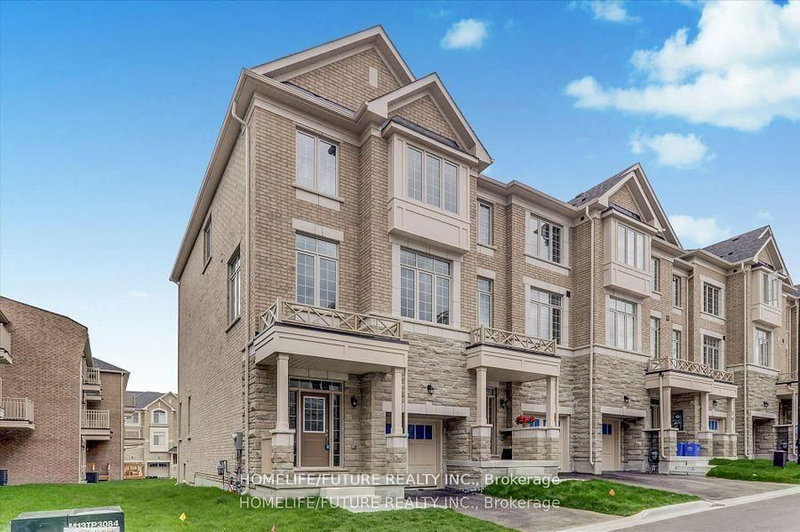 26 Thomas Hope Lane, Markham, L3S 0E9 | Image 2
