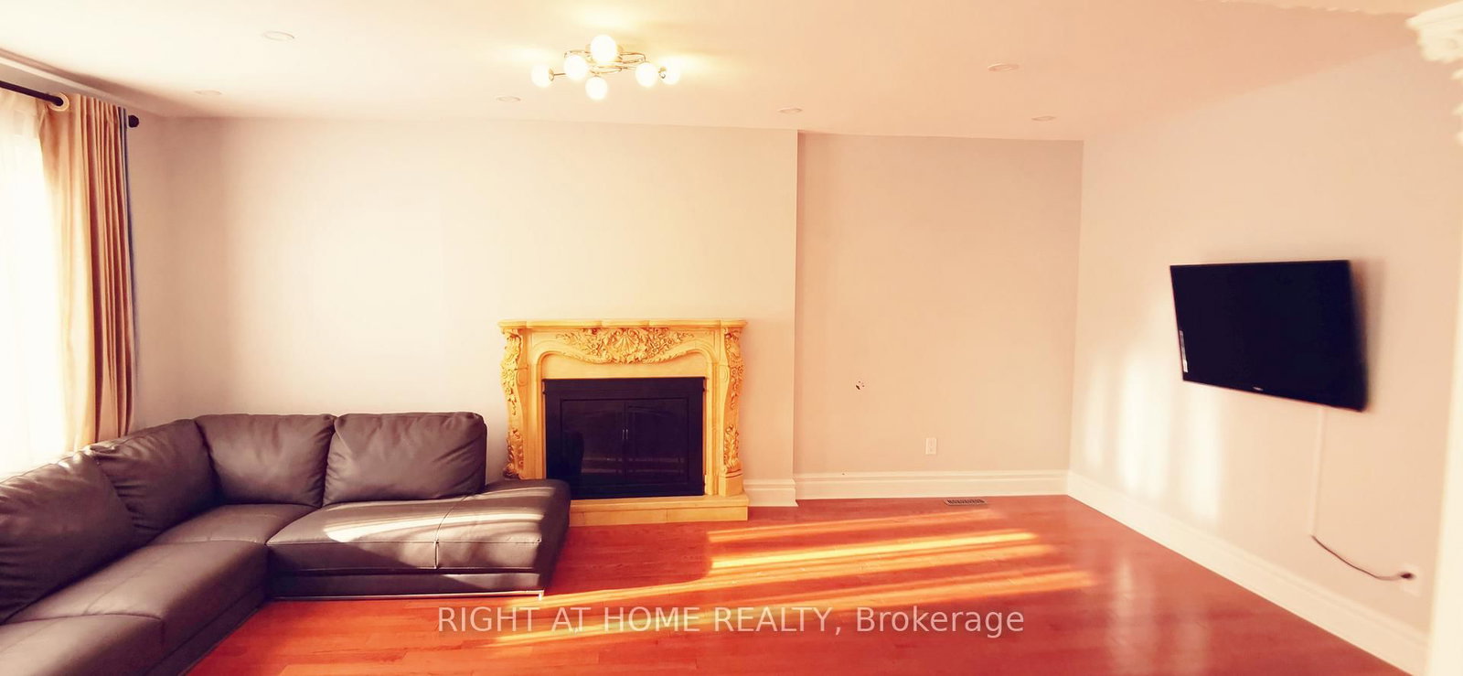 Detached House for sale at 358 Valleymede Drive, Richmond Hill, Ontario, L4B 3E8 - Doncrest - MLS: N13002638