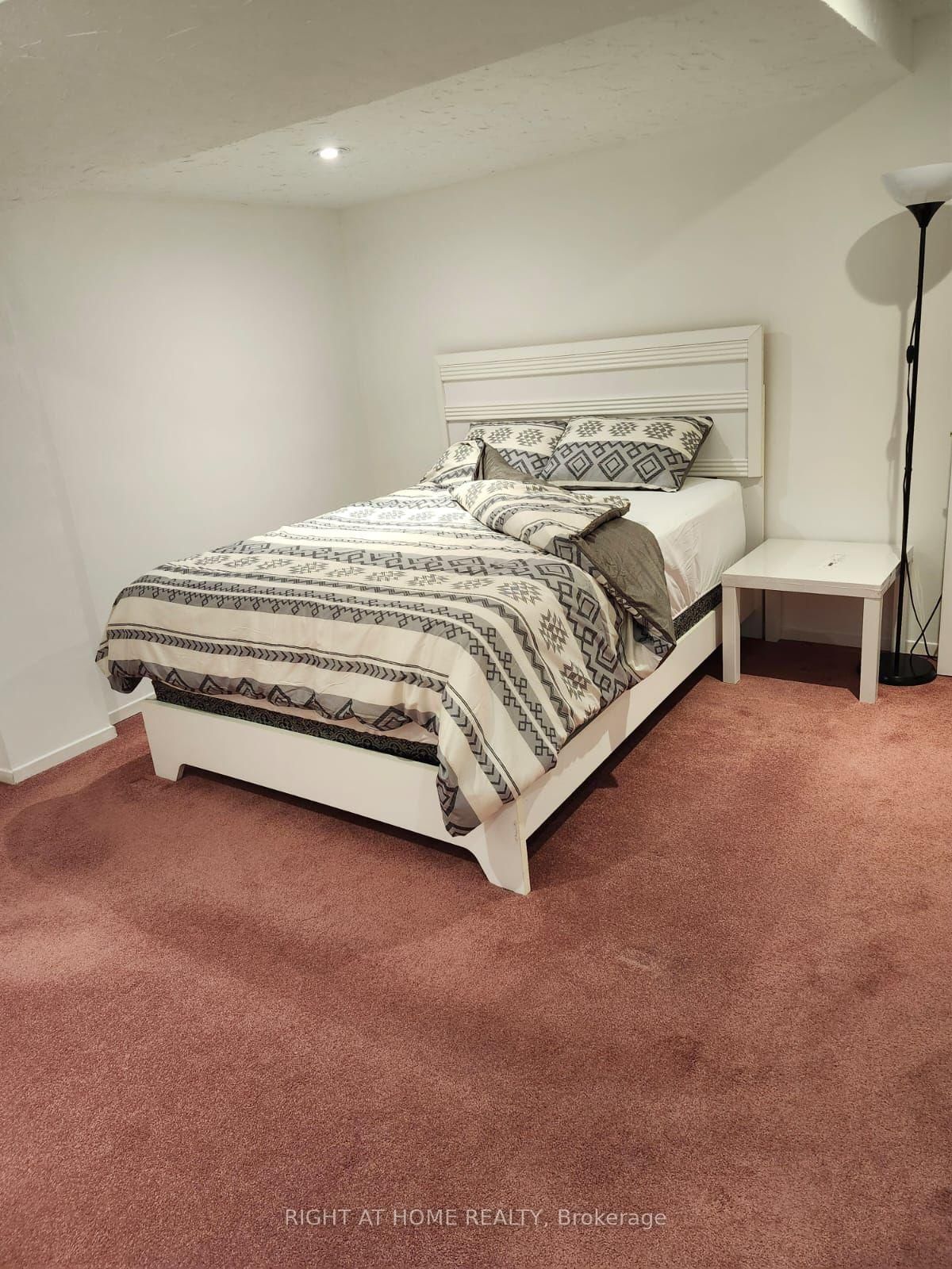 104 Peevers Crescent - Photo 14