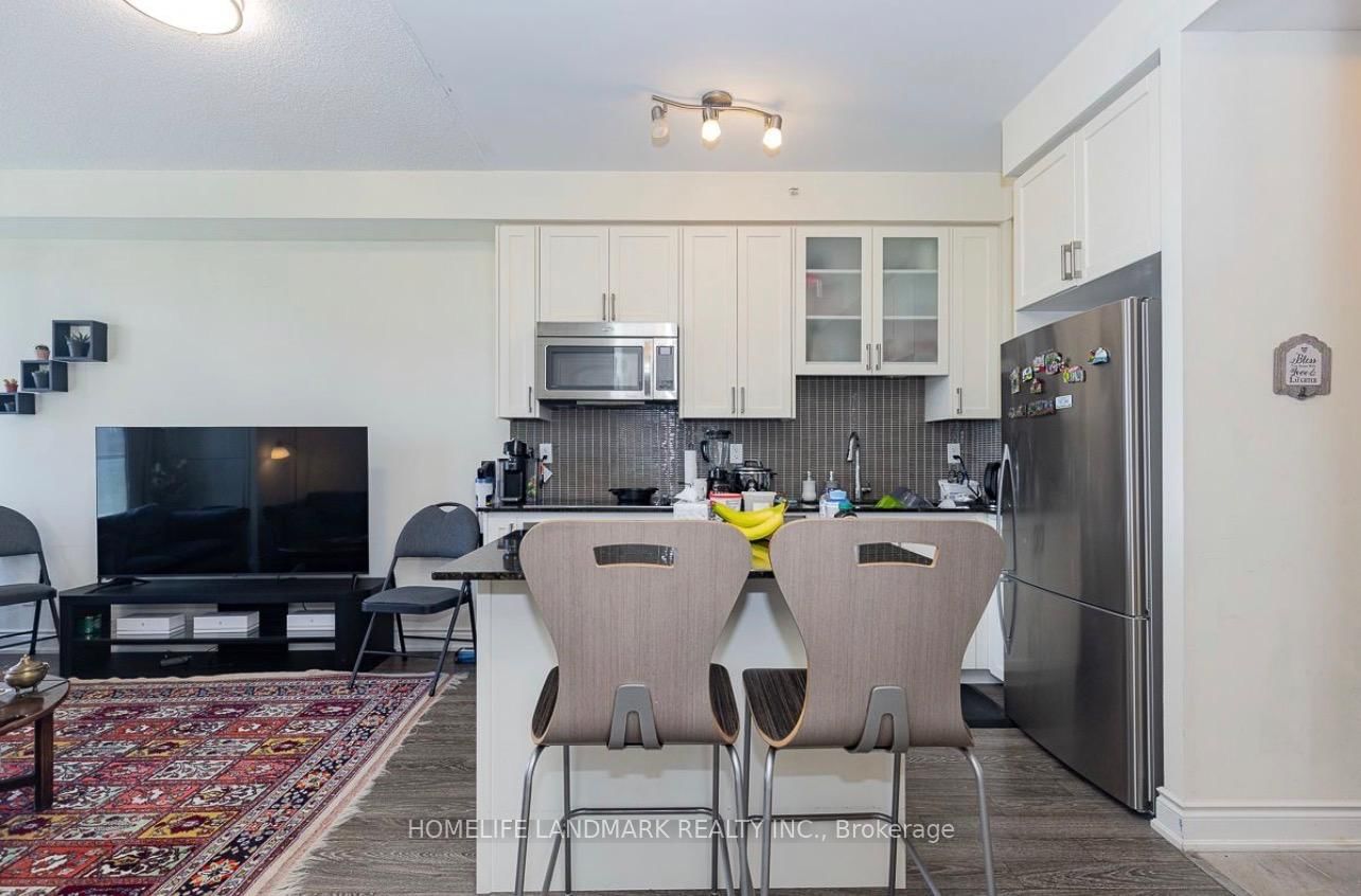 9088 Yonge Street, Unit 507A - Photo 18