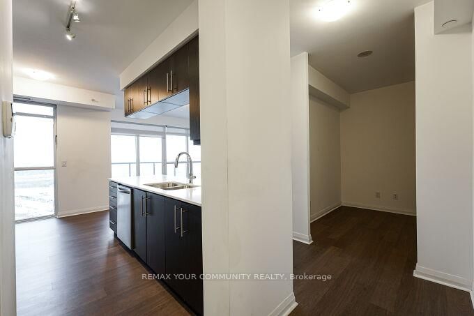 55 Oneida Crescent, Unit 1504 - Photo 7