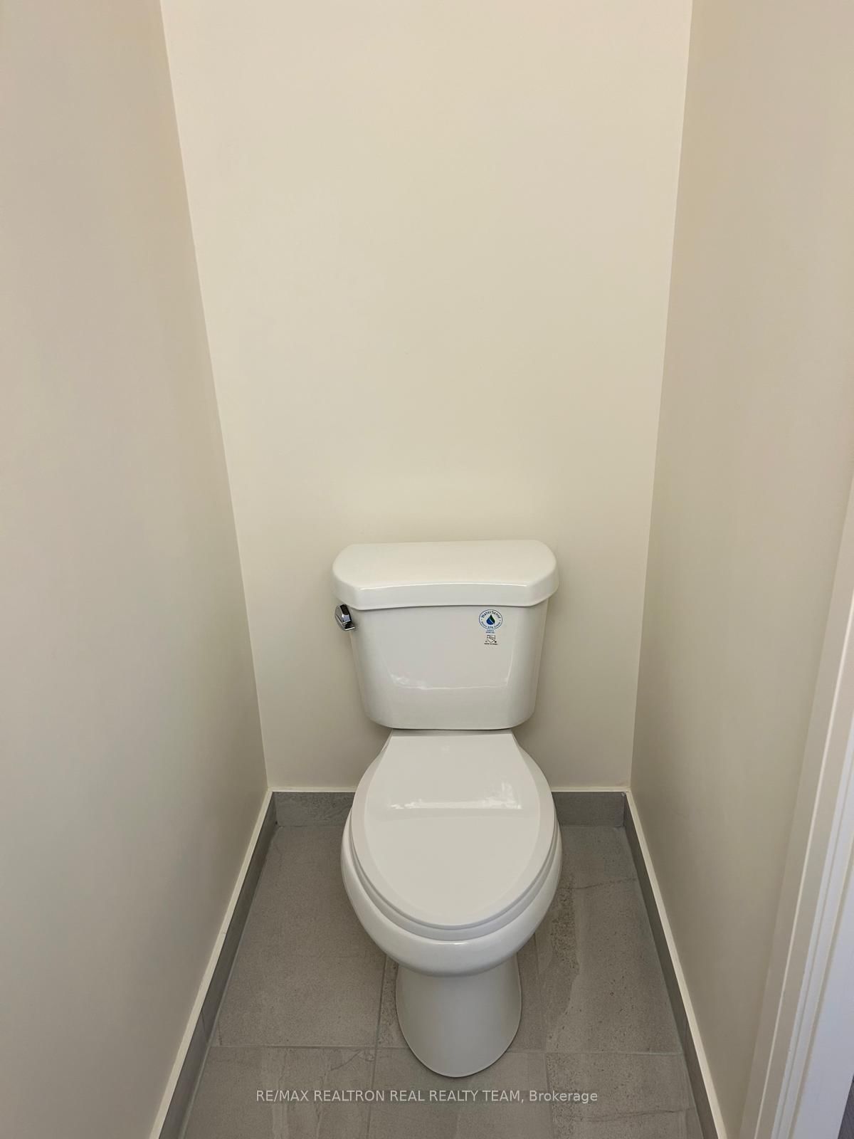 8960 Jane Street, Unit 1211 - Photo 13