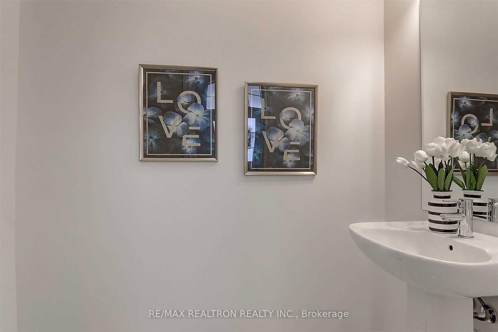 112 Connell Drive - Photo 6