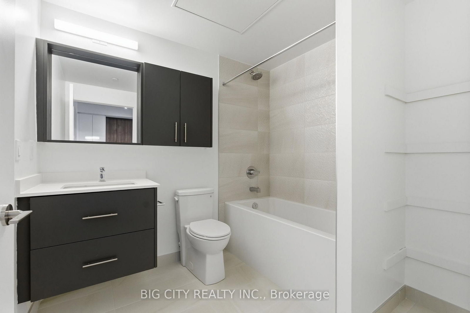9763 Markham Road, Unit 235 - Photo 18