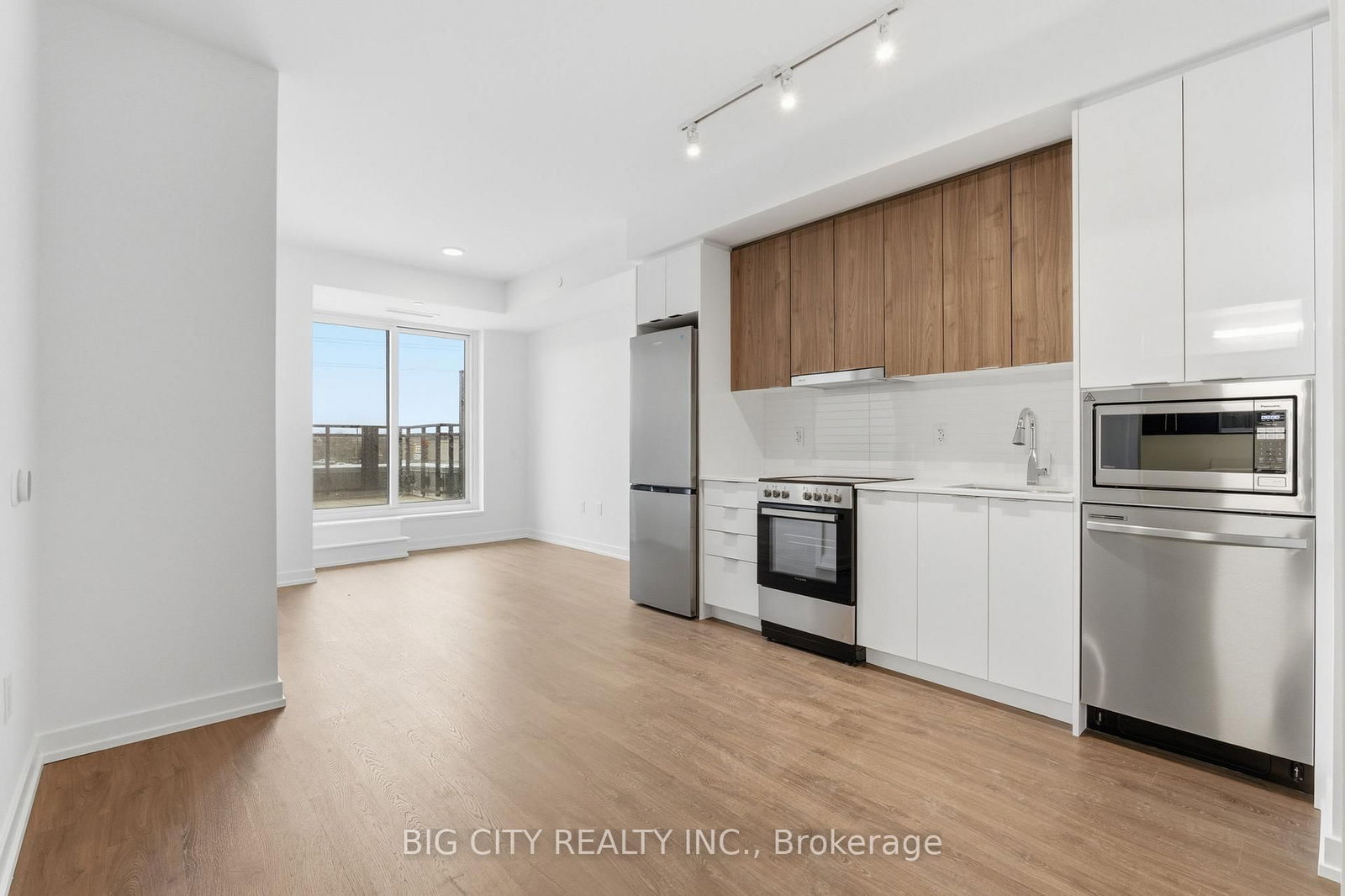 9763 Markham Road, Unit 235 - Photo 5