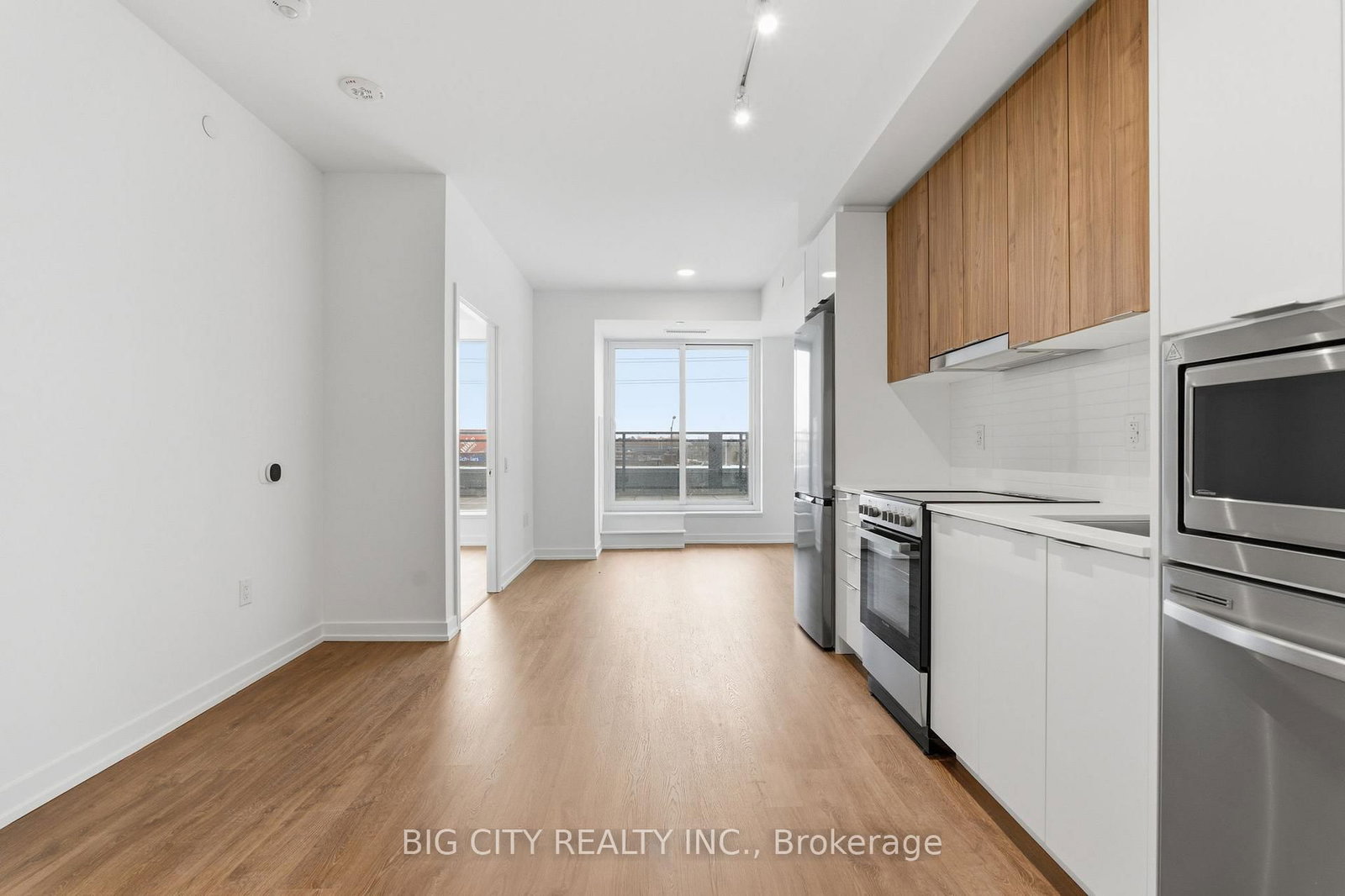 9763 Markham Road, Unit 235 - Photo 6