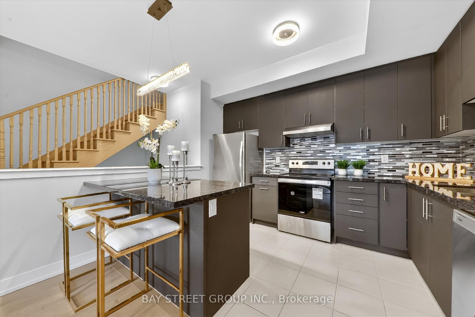 Townhouse for sale at 23 SCHMIDT Lane, Markham, Ontario, L6C 3L7 - Angus Glen - MLS: N13003382