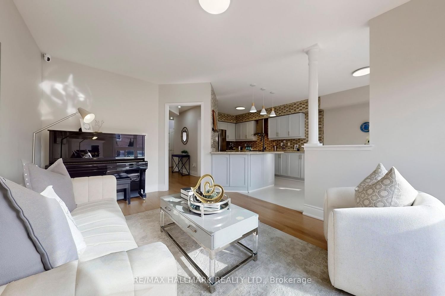 Detached House for sale at 17 Durango Drive, Richmond Hill, Ontario, L4S 2W5 - Westbrook - MLS: N13003410