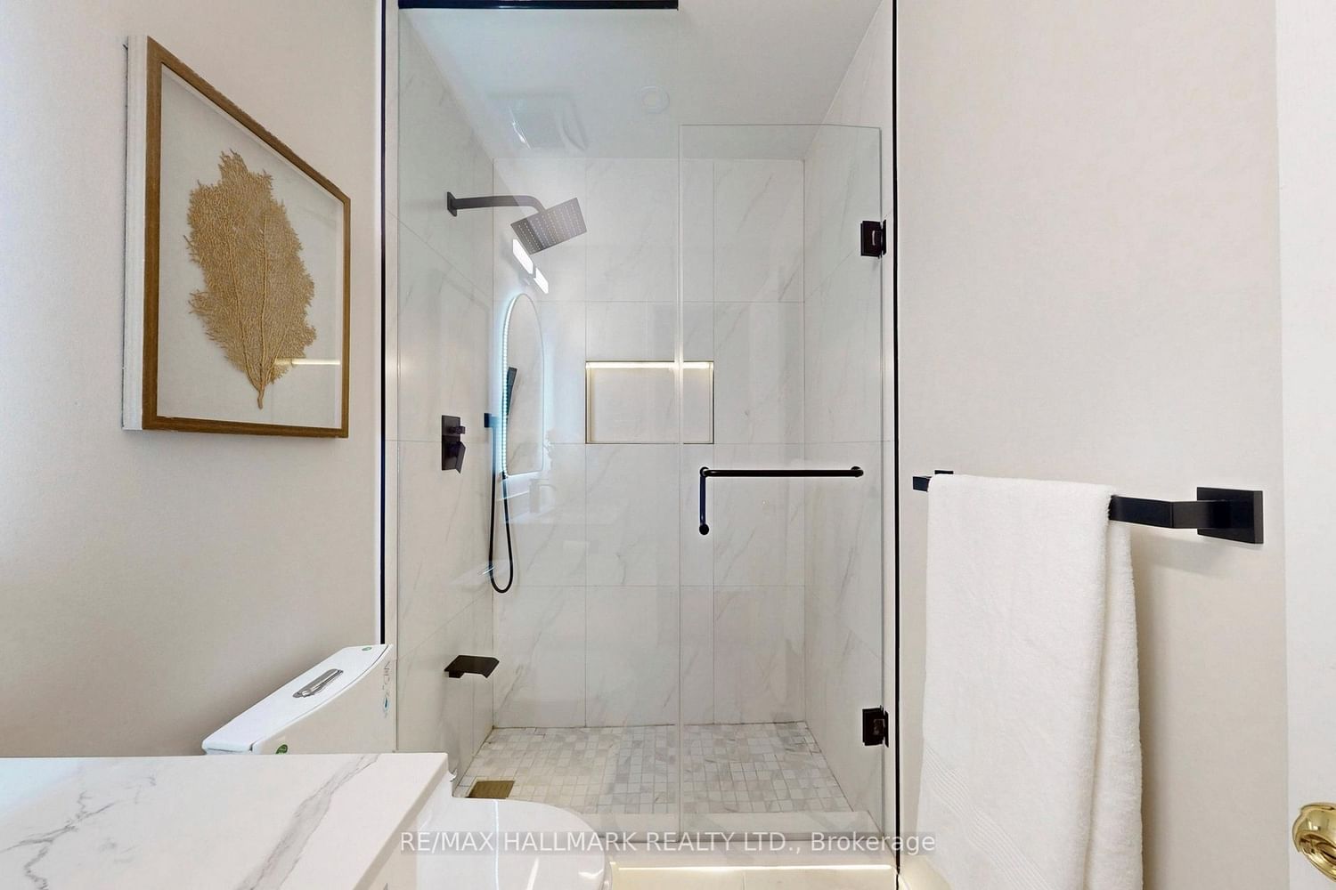 Detached House for sale at 17 Durango Drive, Richmond Hill, Ontario, L4S 2W5 - Westbrook - MLS: N13003410