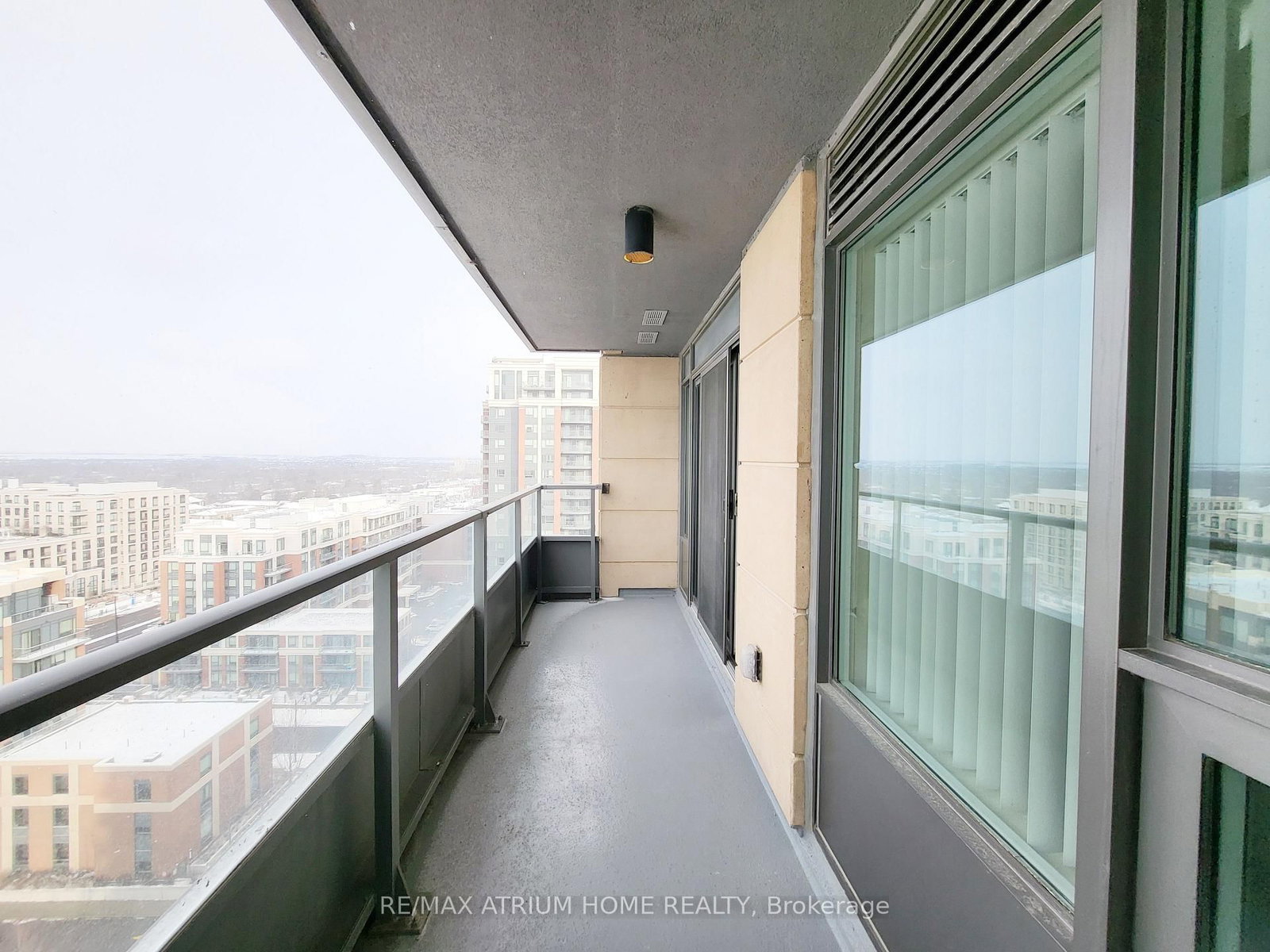 18 Uptown Drive, Unit 1801 - Photo 12