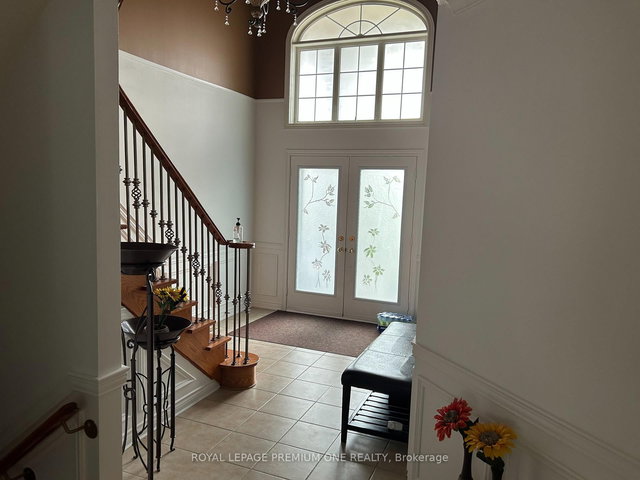 1370 Clarence Street