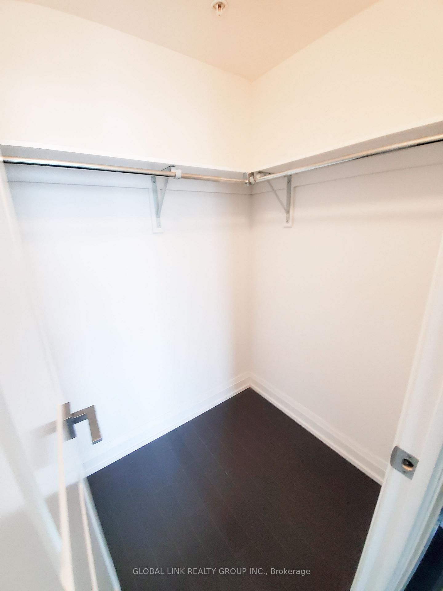 7161 Yonge Street, Unit 2632 - Photo 9
