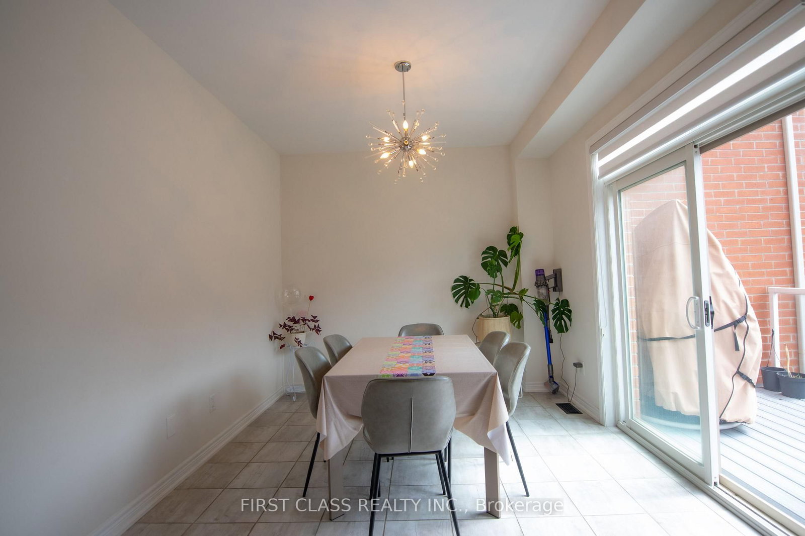 Townhouse for sale at 79 Decast Crescent, Markham, Ontario, L6B 1N8 - Box Grove - MLS: N13003918