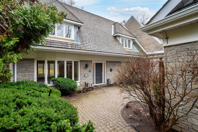 462 Beacon Hall Dr, Aurora, L4G 0L3 | Image 3