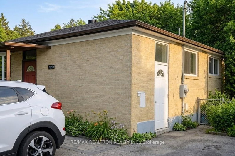 Bsmnt - 39 Davis Rd, Aurora, L4G 2B4 | Image 3