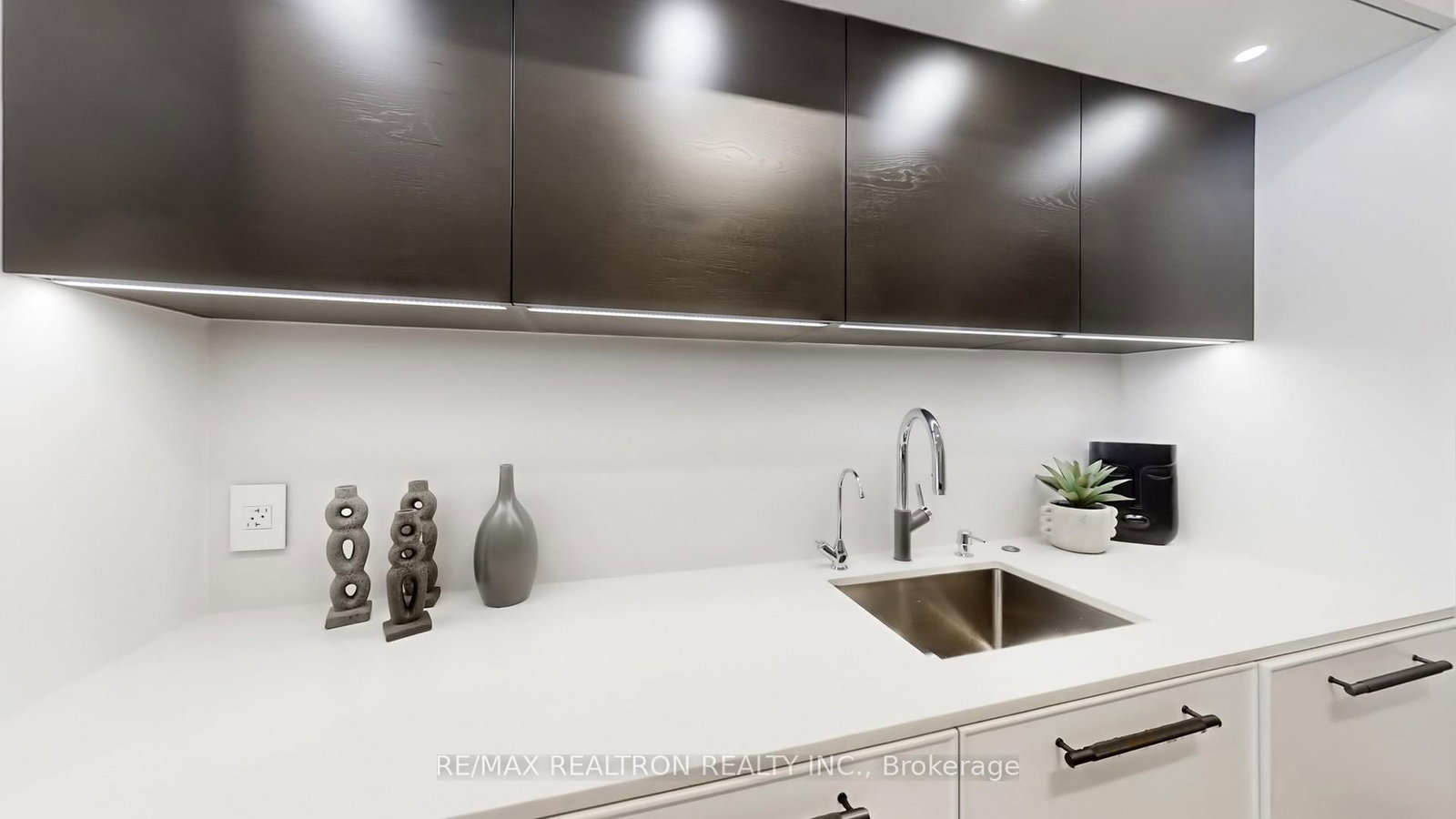 Detached House for sale at 86 Eagle Peak Drive, Richmond Hill, Ontario, L4S 2W2 - Westbrook - MLS: N13004016