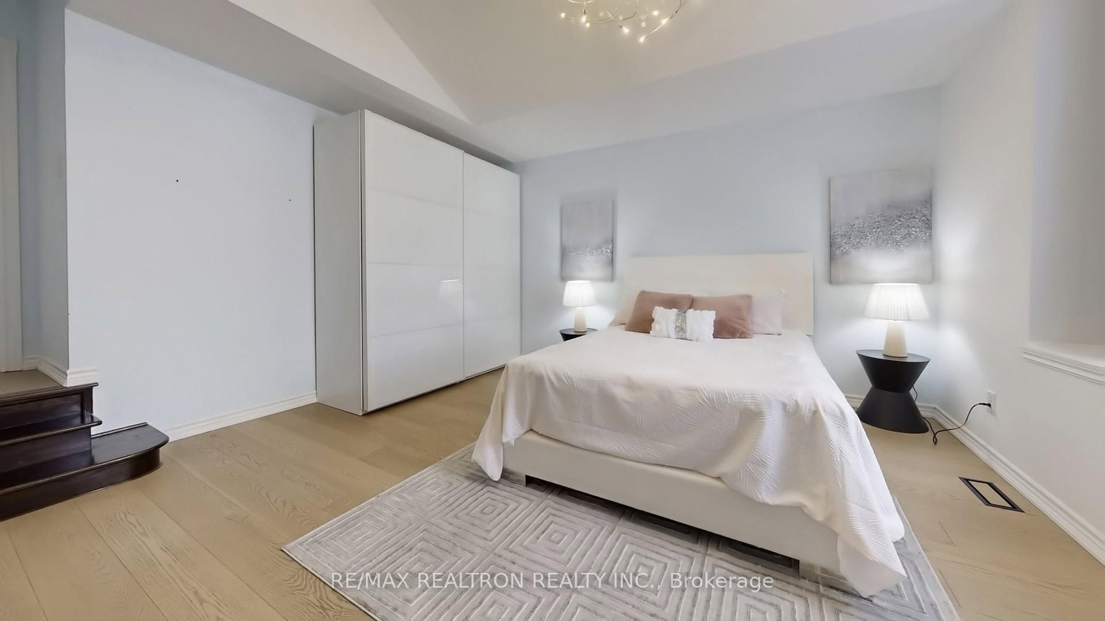 Detached House for sale at 86 Eagle Peak Drive, Richmond Hill, Ontario, L4S 2W2 - Westbrook - MLS: N13004016