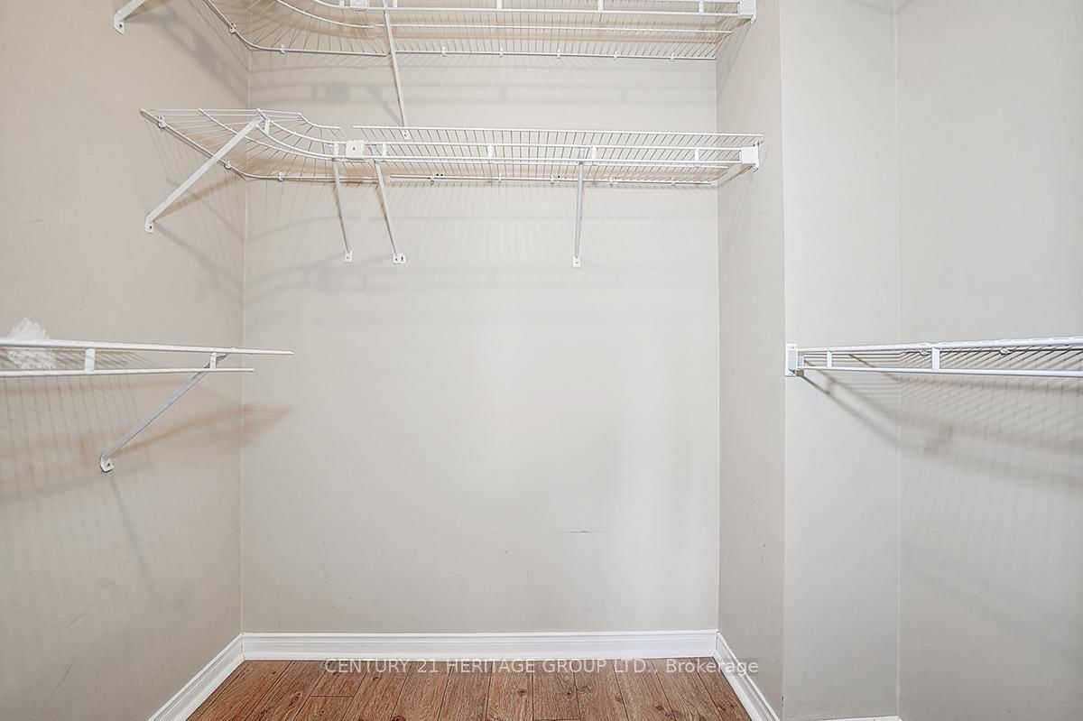 Semi-Detached House for sale at 110 Dunoon Drive, Vaughan, Ontario, L6A 1Z2 - Maple - MLS: N13004152