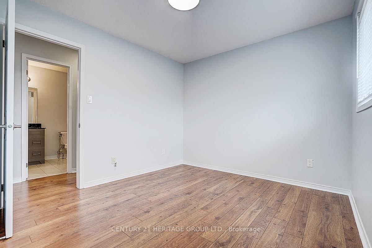 Semi-Detached House for sale at 110 Dunoon Drive, Vaughan, Ontario, L6A 1Z2 - Maple - MLS: N13004152