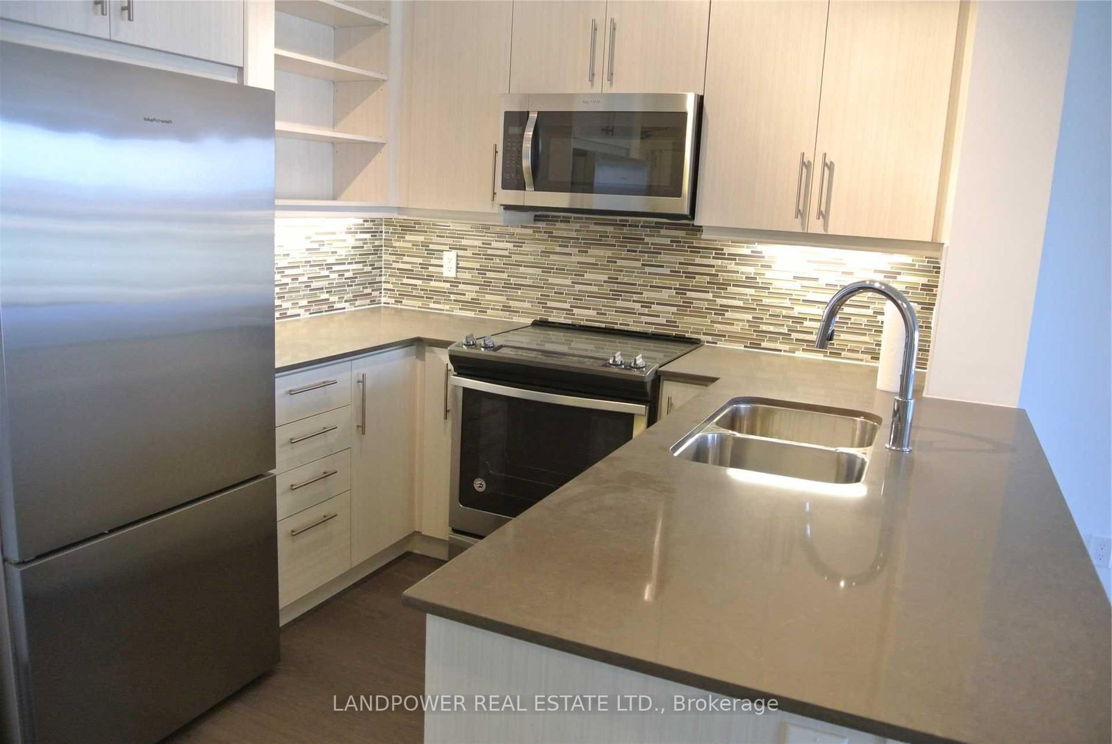 65 Oneida Crescent, Unit 1201 - Photo 3